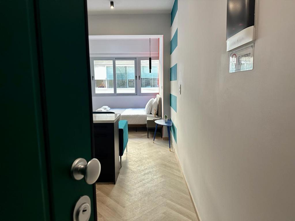 Ermou Funky Lofts Apartment เอเธนส์ ภายนอก รูปภาพ