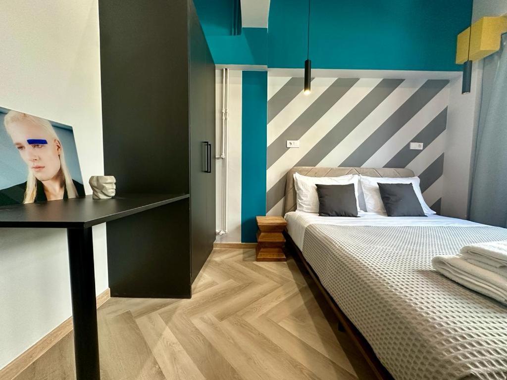 Ermou Funky Lofts Apartment เอเธนส์ ภายนอก รูปภาพ