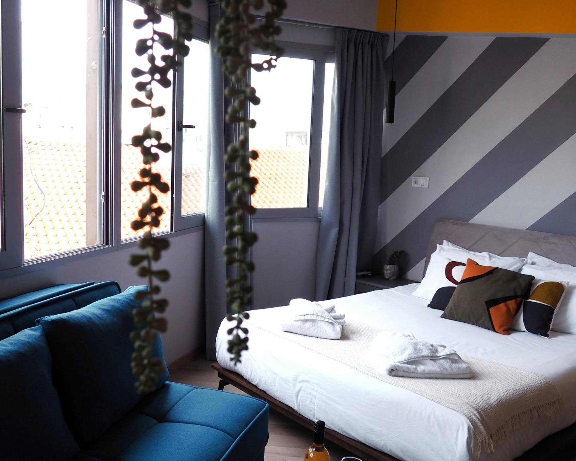 Ermou Funky Lofts Apartment เอเธนส์ ภายนอก รูปภาพ