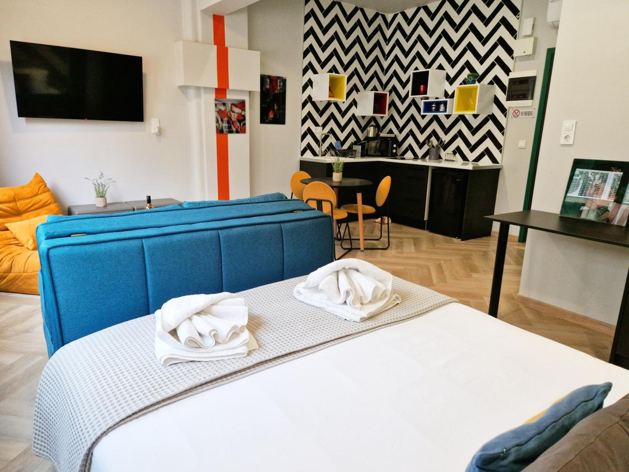Ermou Funky Lofts Apartment เอเธนส์ ภายนอก รูปภาพ