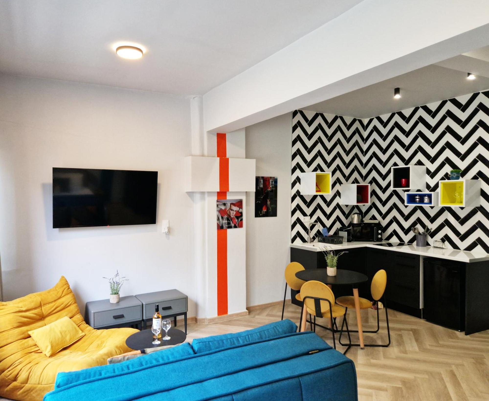 Ermou Funky Lofts Apartment เอเธนส์ ภายนอก รูปภาพ